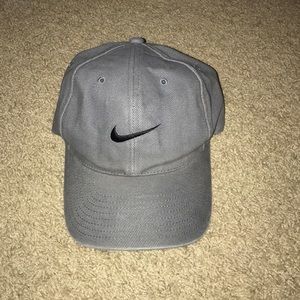 Nike dad hat
